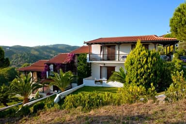 Anna-Maria Villa