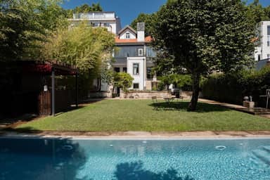 Marques Garden House by Olivia