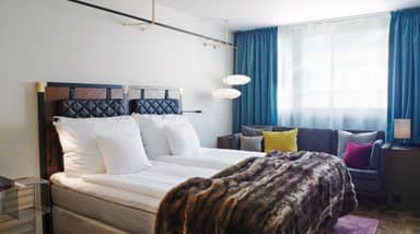 Clarion Amaranten