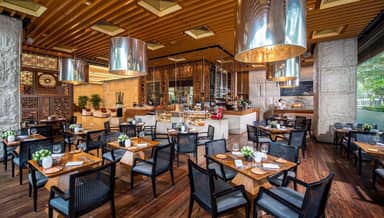 JW Marriott Hotel & Suites Saigon