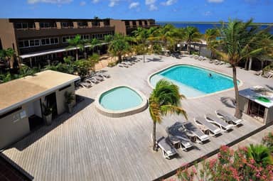 Eden Beach Resort