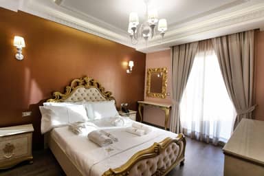 Elite Palace
