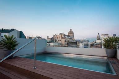 Midmost Barcelona