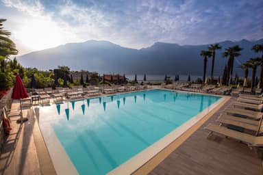 Blu Royal Village