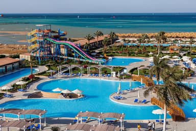 SUNRISE Alora Aqua Park Resort