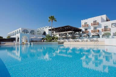 Oceanis Beach
