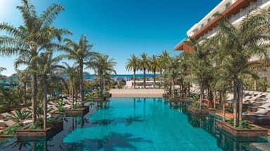 Amanti Hotel MadeForTwo
