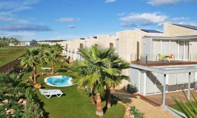 L Escala Resort