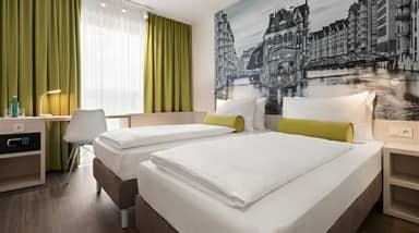 Super 8 by Wyndham Hamburg Mitte