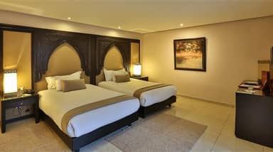Grand Plaza