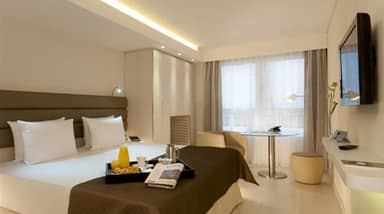 Eurostars Book Hotel