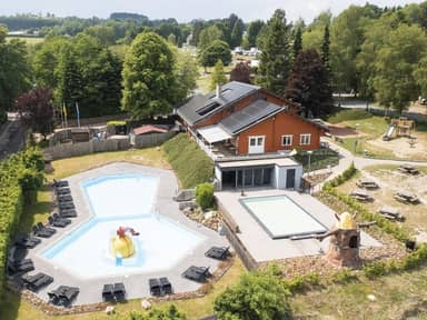 Arden Parks Petite Suisse