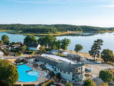 Sunêlia Camping les Nids du Lac