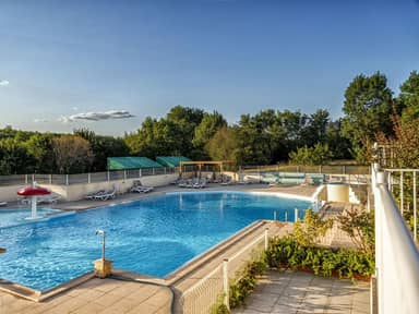 Camping Le Colombier - Camping naturiste