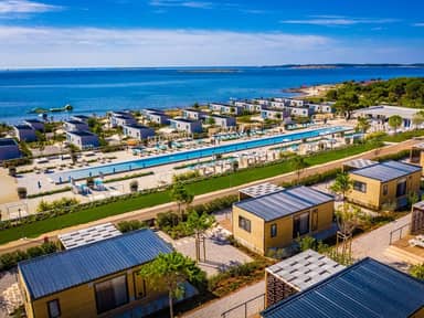 Arena Grand Kažela Camping Homes