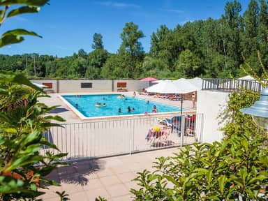 Flower Camping Le Soleil des Bastides