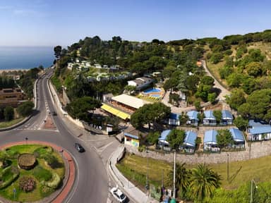 Camping El Far