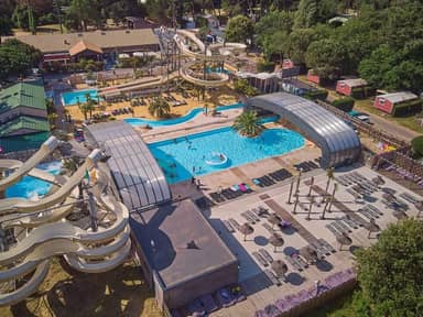 Camping La Pinède