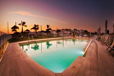 Camper Park Playas De Luz