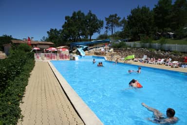 Camping Des Bastides