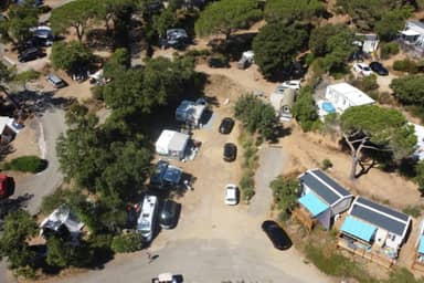 Camping Les Lauriers Roses