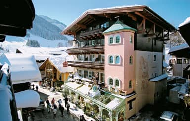 Hotel Bauer
